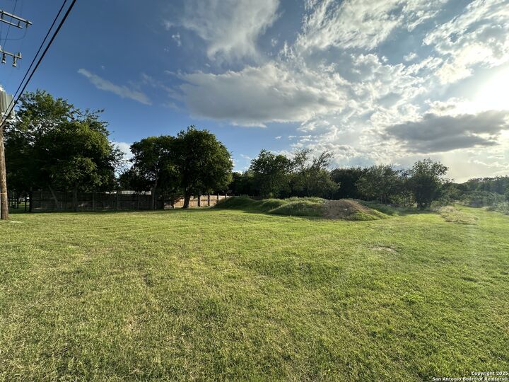 Property Photo:  10317 Southwell  TX 78240 