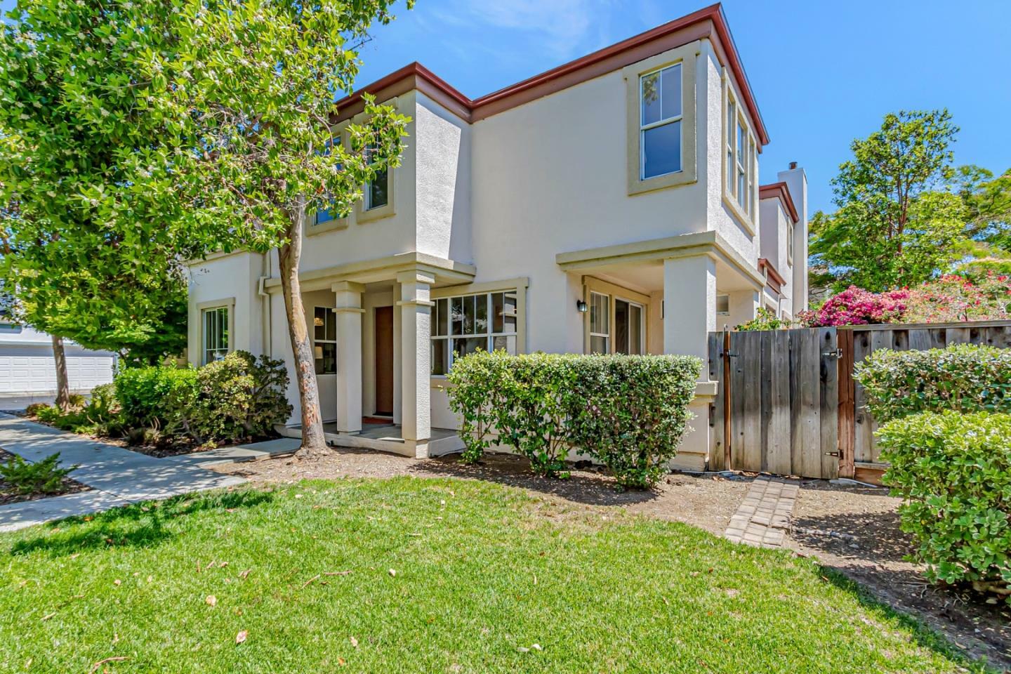 Property Photo:  892 Del Avion Lane  CA 95138 