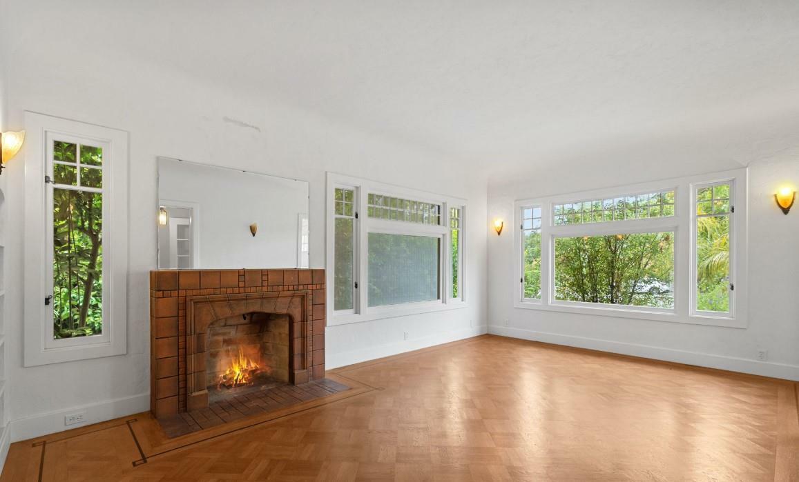 Property Photo: 443 Broadmoor Boulevard CA 94577