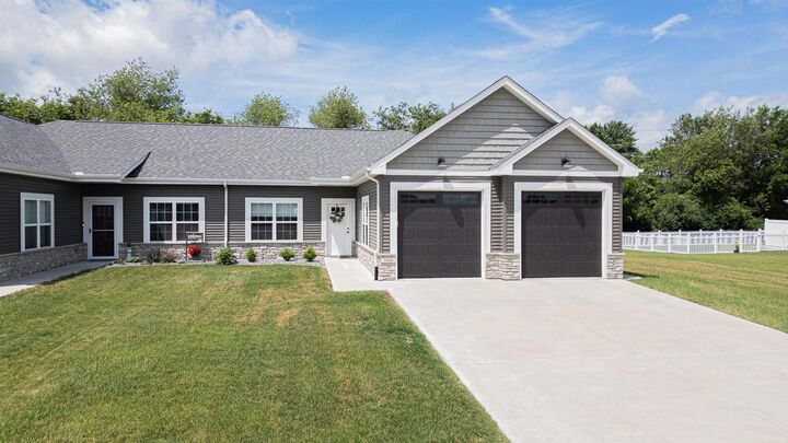 3184 South Bartells Drive  Beloit WI 53091 photo