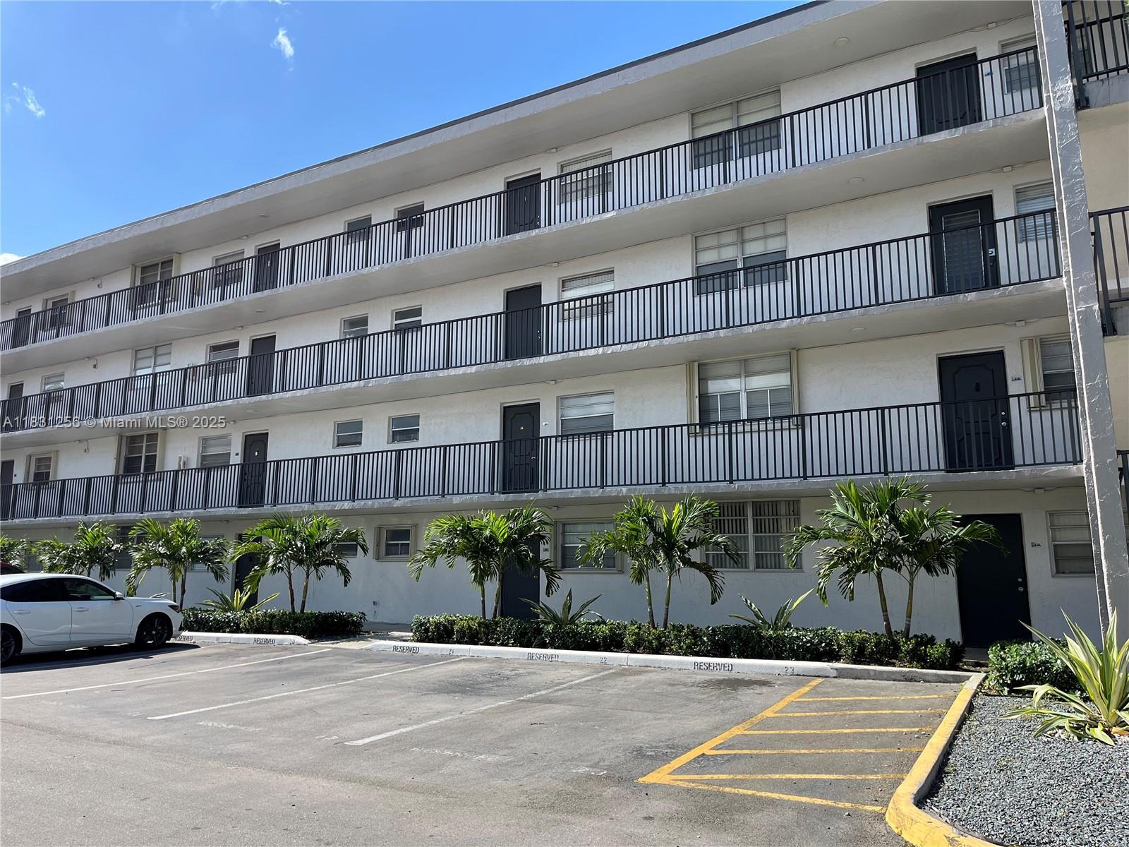 Property Photo: 14155 SW 87th St E103 FL 33183
