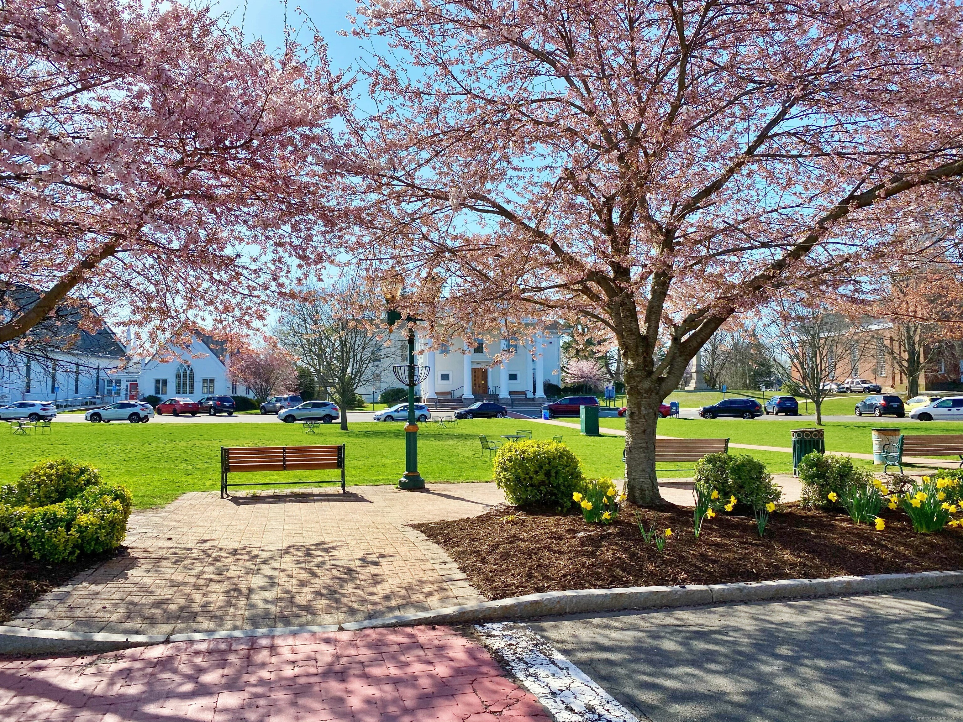 Property Photo: 75 South Main Street Apt A CT 06405