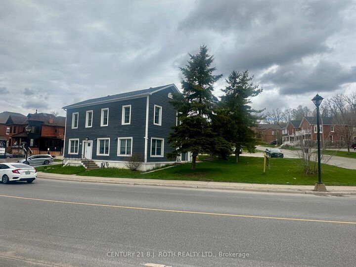 Property Photo:  194 Dunlop Street E  ON L4M 1B4 