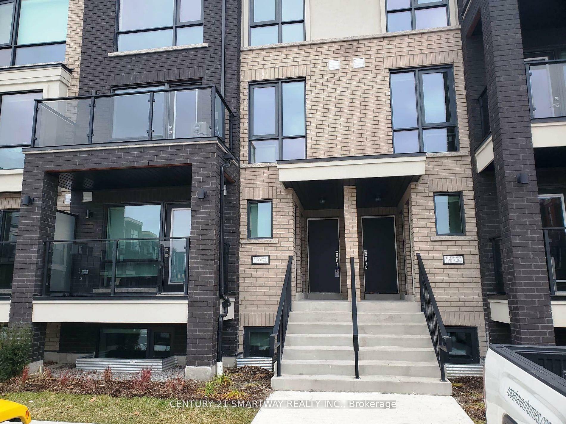 Property Photo:  185 Veterans Drive 12  ON L7A 5L2 