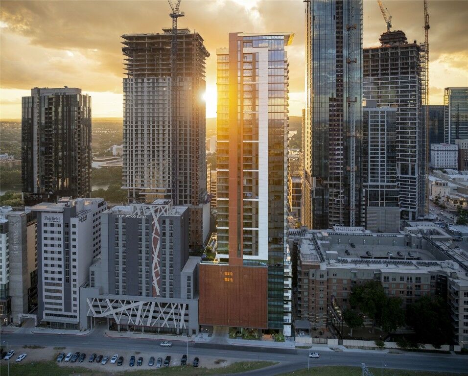 Property Photo:  84 East Avenue 1506  TX 78701 