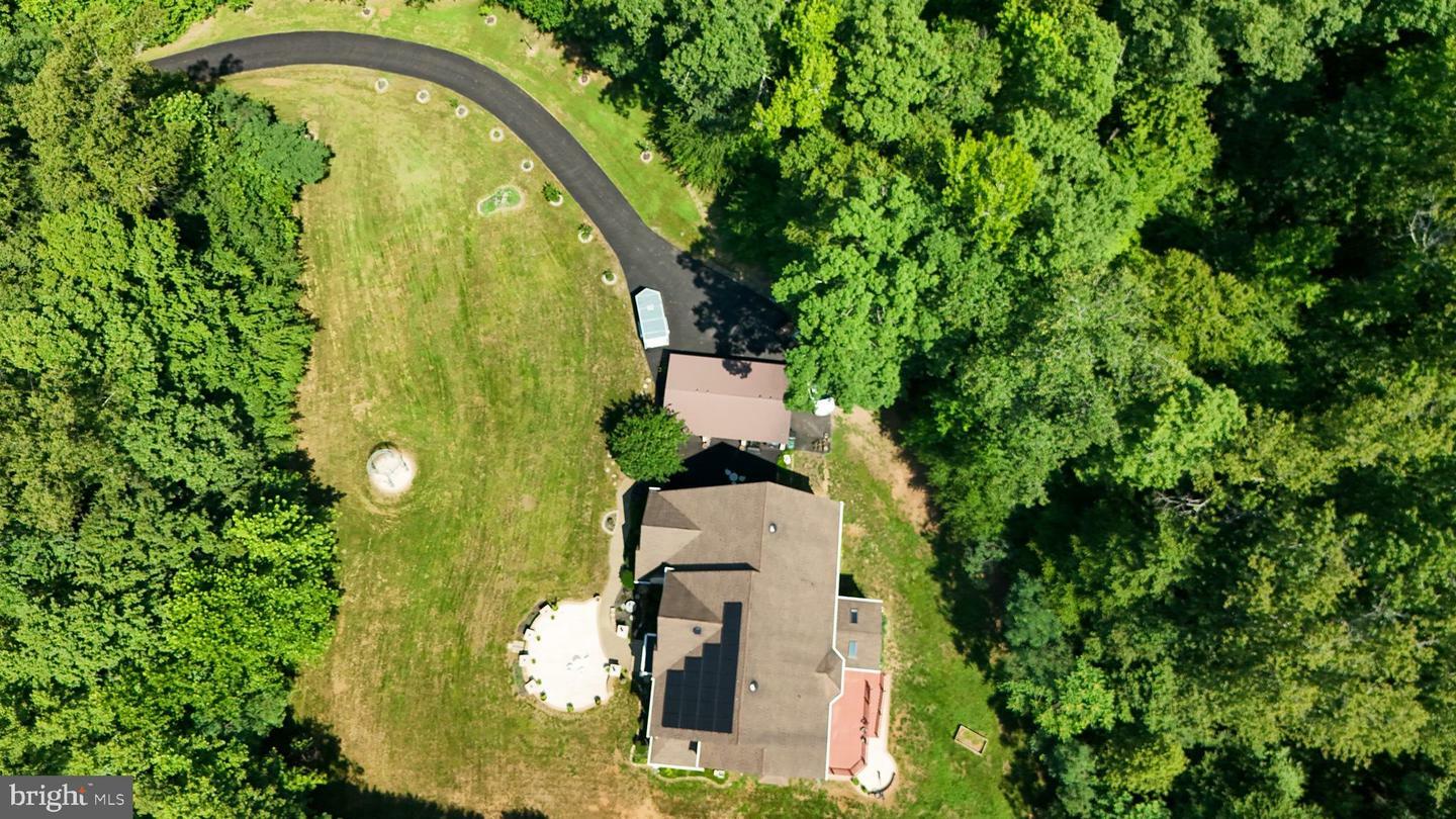 Property Photo: 21 Wentworth Drive VA 22406