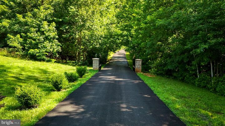 Property Photo: 21 Wentworth Drive VA 22406
