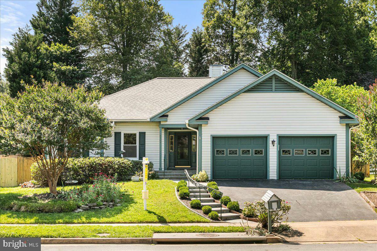 Property Photo:  8307 Southstream Run  VA 22153 