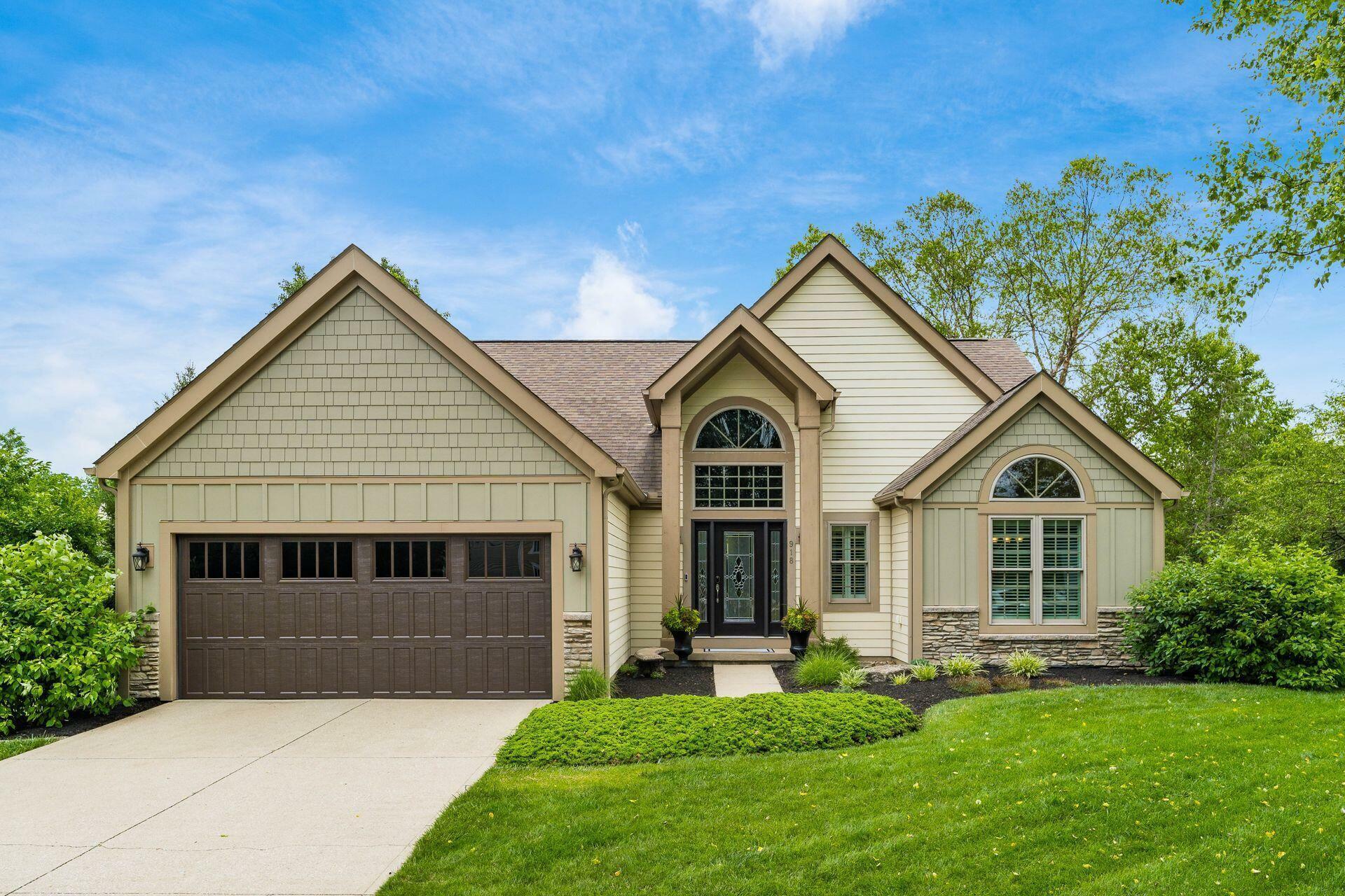Property Photo:  918 Dianthus Court  OH 43068 