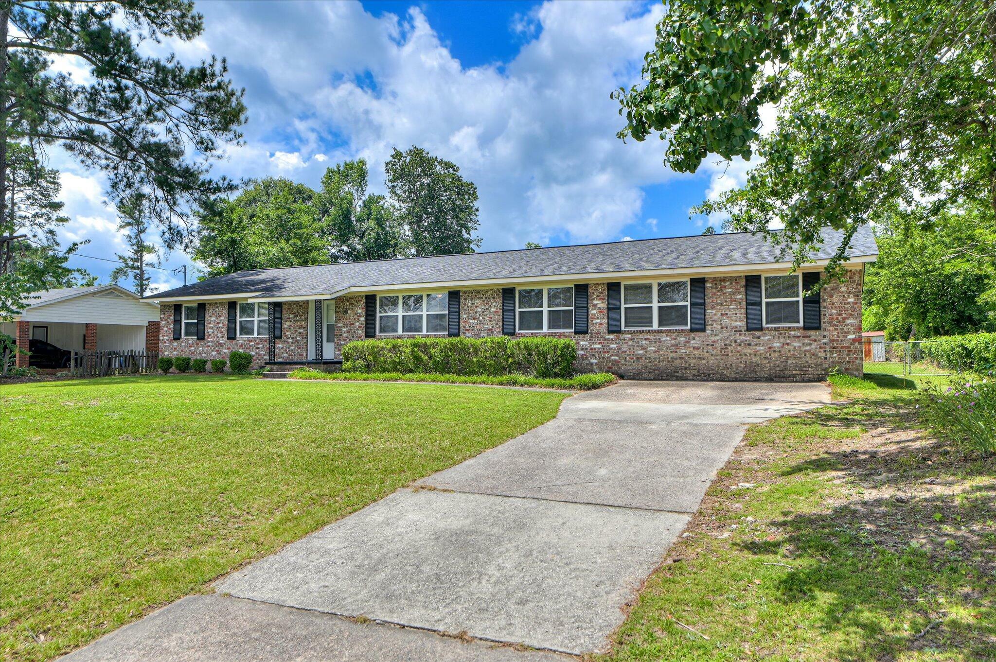 Property Photo: 231 Maywood Dr GA 30907