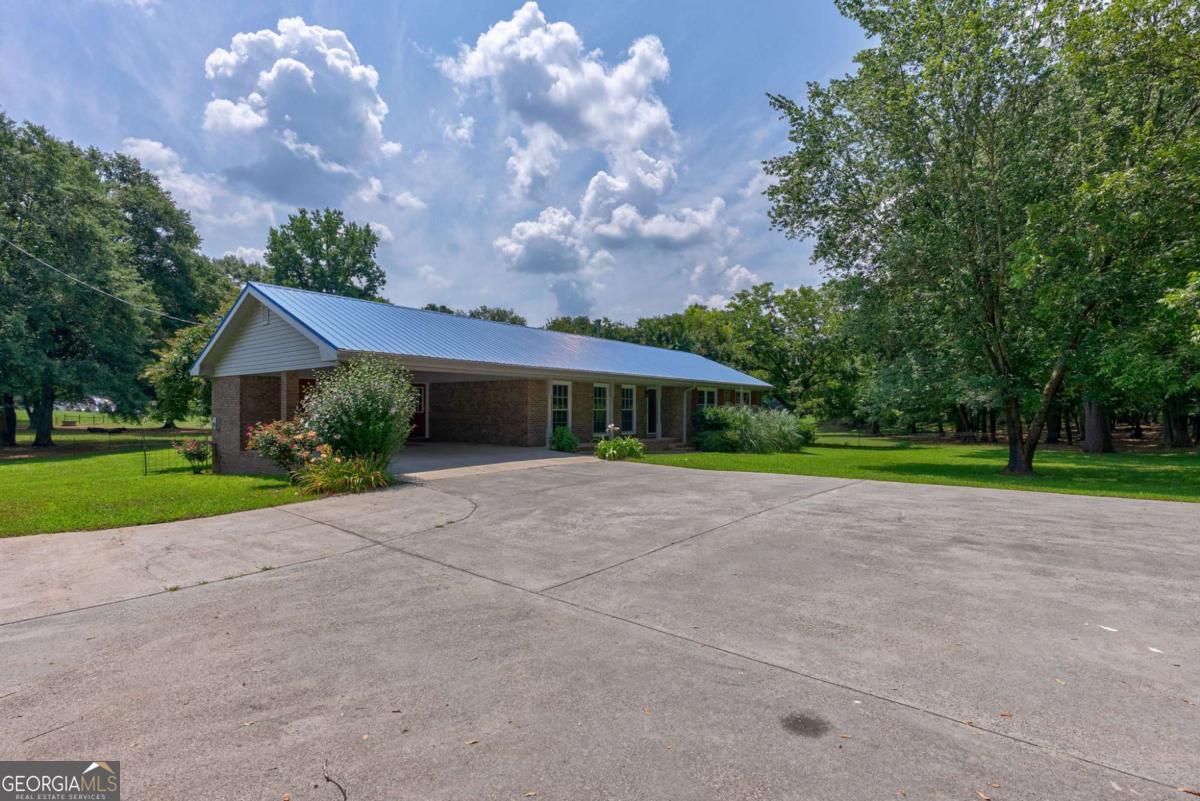 Property Photo:  1131 Treadwell Bridge Road  GA 30666 