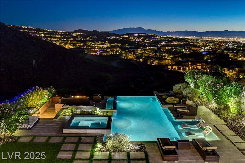 Property Photo: 527 Serenity Point Drive NV 89012