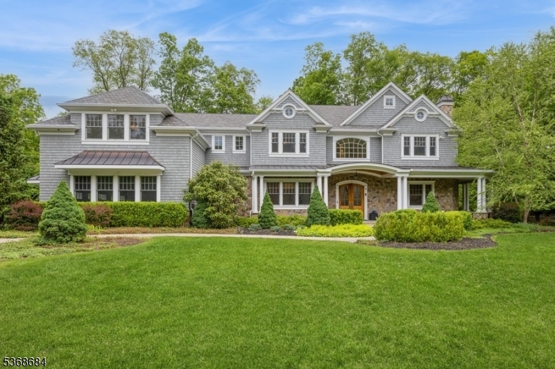 3 Bridle Way  Saddle River Boro NJ 07458 photo