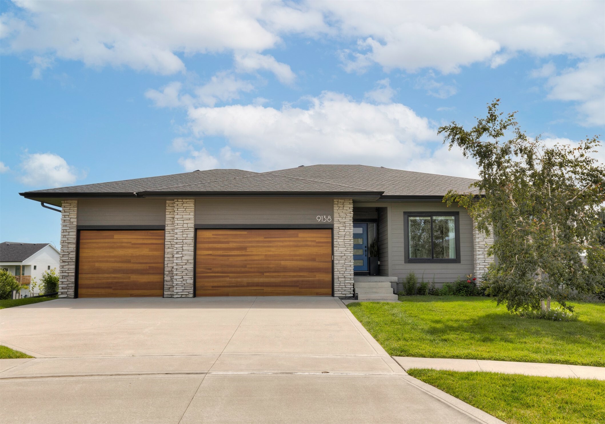 9138 Moonseed Court  West Des Moines IA 50266 photo