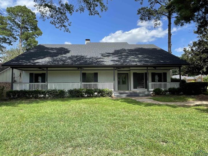 Property Photo: 540 N Adams TX 75633