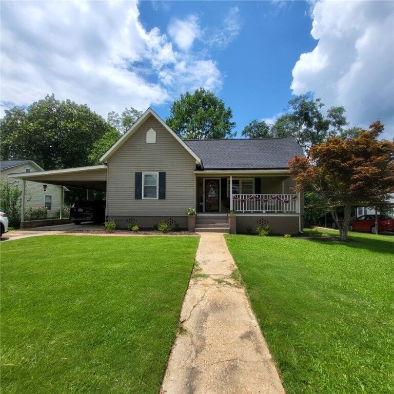 Property Photo:  515 Bailey Street  AL 36854 