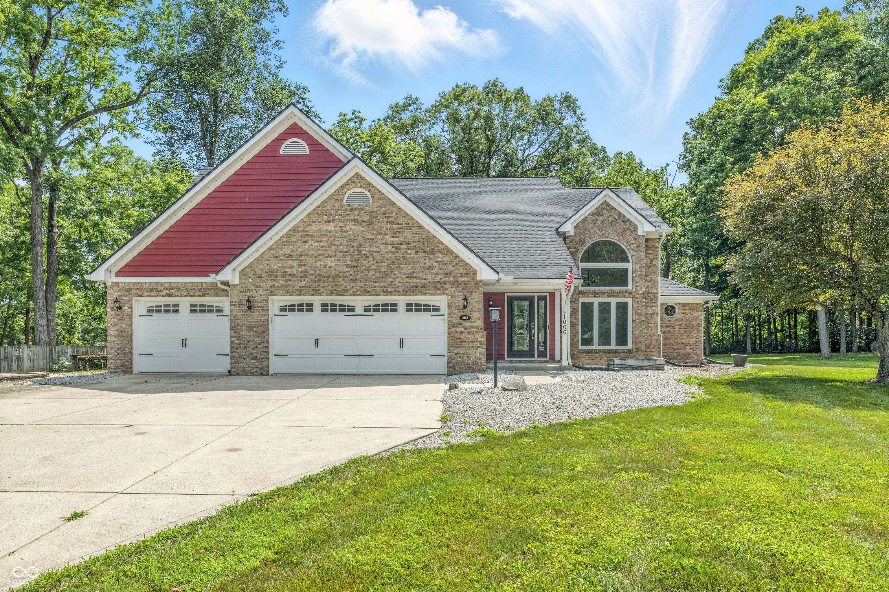 Property Photo: 1066 N Dogwood Way IN 46140