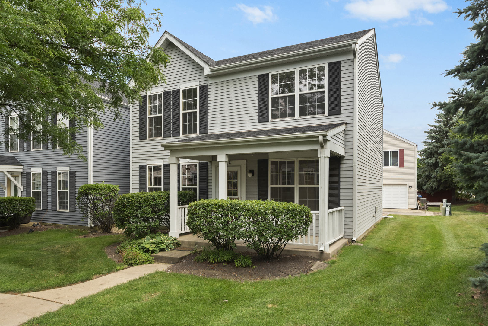 Property Photo: 1011 Symphony Drive IL 60504