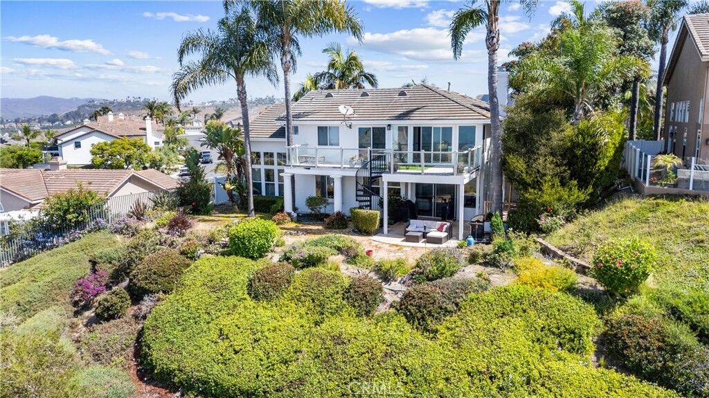 Property Photo:  2305 Via Zafiro  CA 92673 