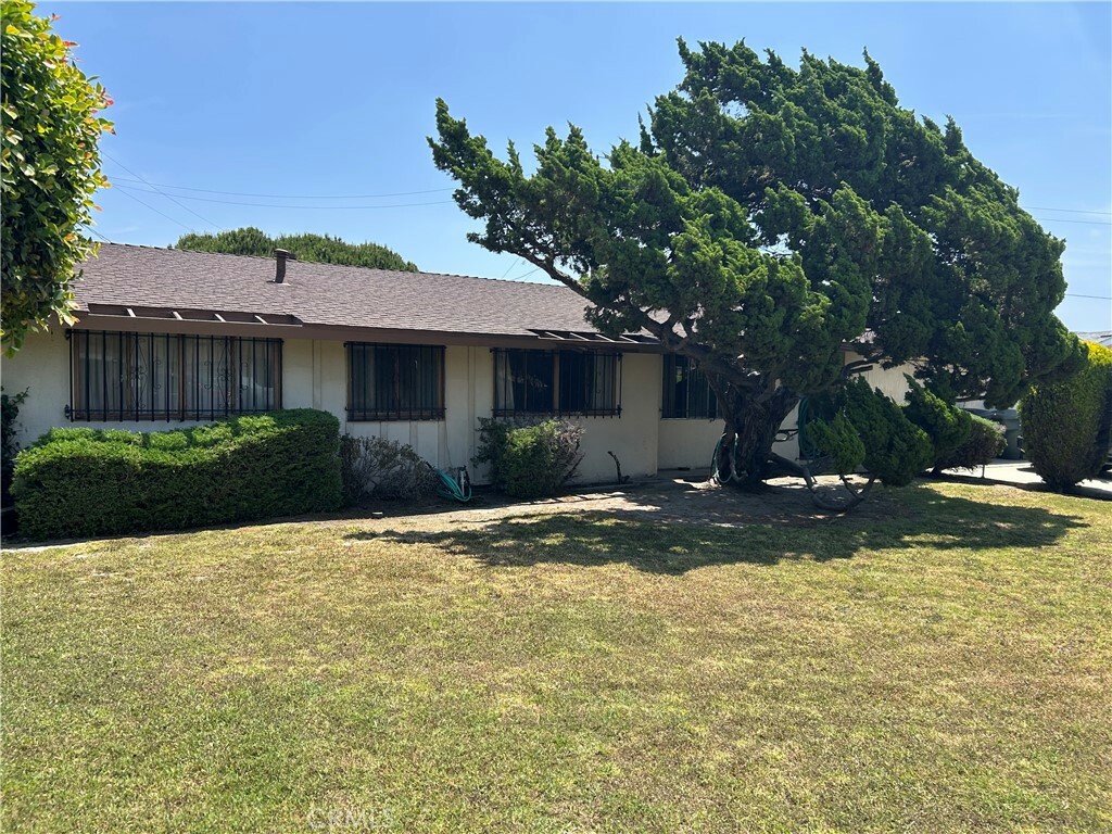 Property Photo:  12772 Jackson Street  CA 92841 