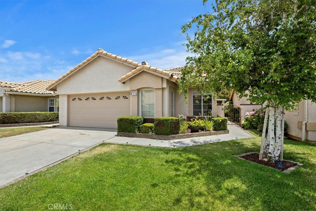 Property Photo: 1052 Oakland Hills Drive CA 92220