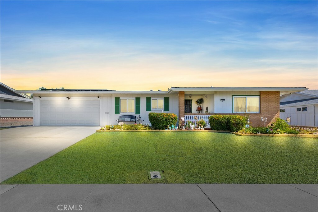25890 Roanoke Road  Menifee CA 92586 photo