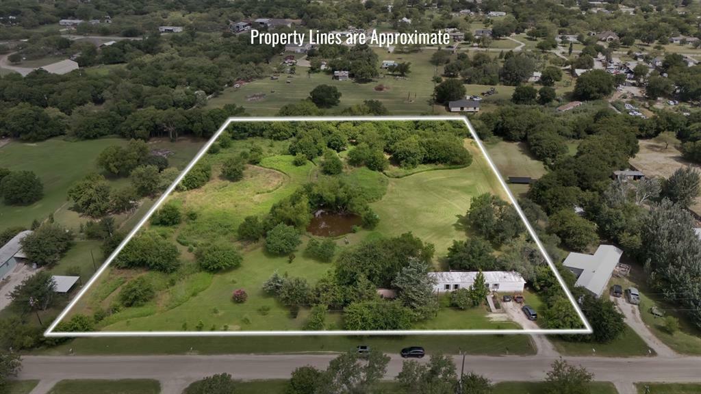Property Photo: 9437 Johns Road TX 76009