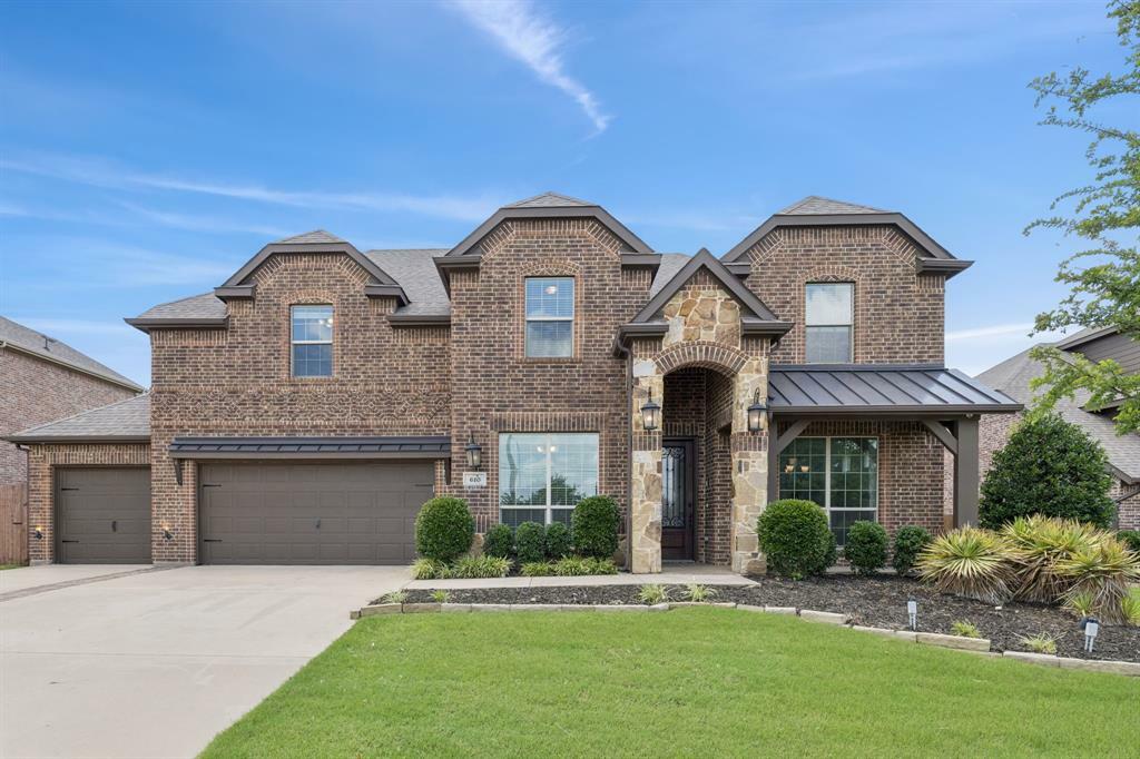 Property Photo:  610 Lonesome Dove Drive  TX 76065 