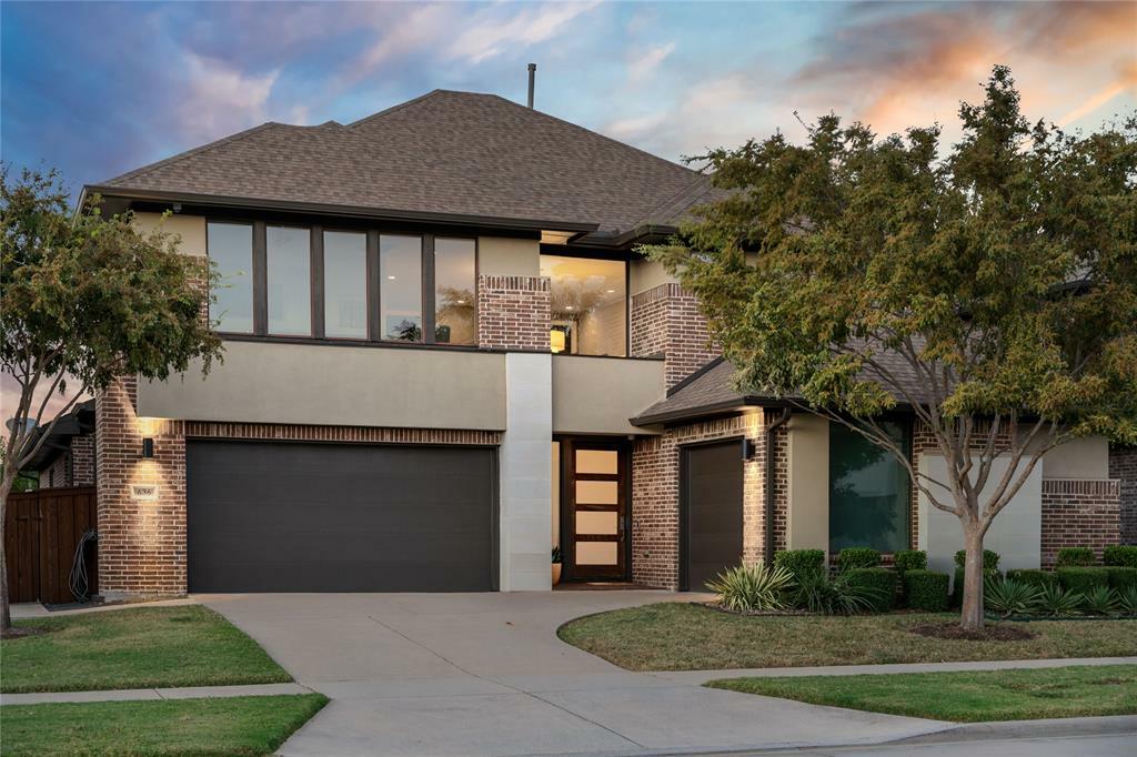 Property Photo: 636 Benalla Drive TX 75036