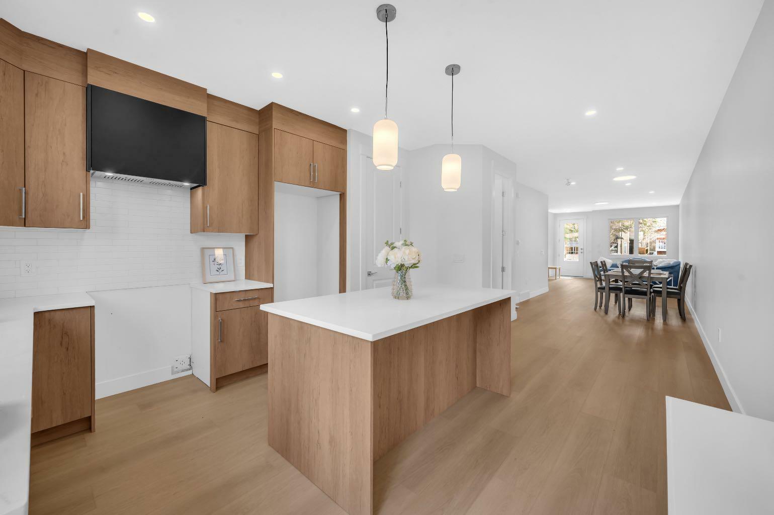 Photo de la propriété: 426 13 Avenue NE 2 AB T2E 1C2