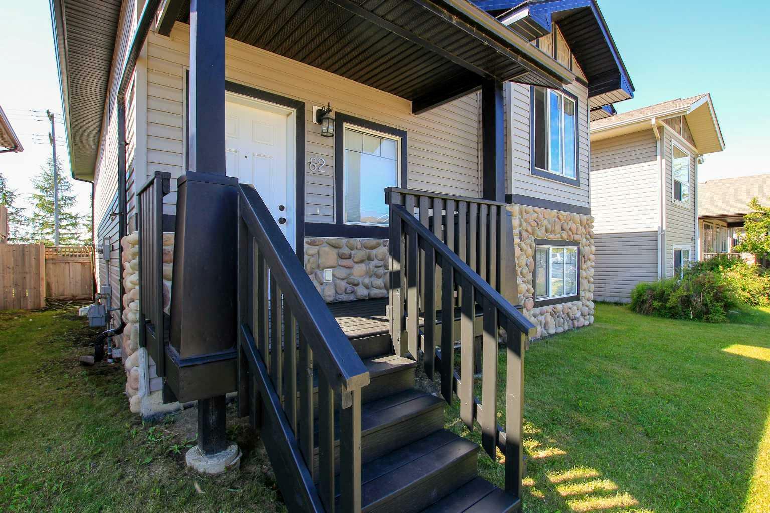 Property Photo:  82 Ireland Crescent  AB T4R 3K7 