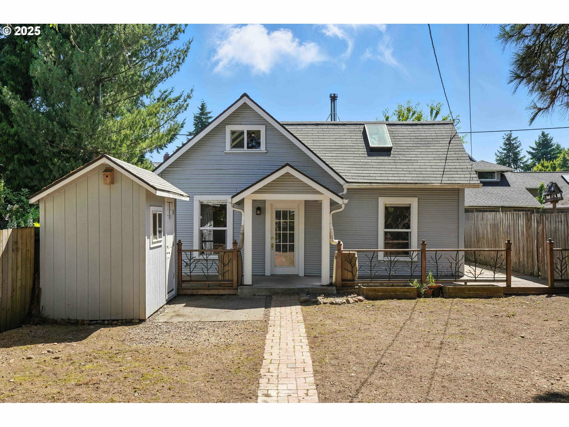 Property Photo:  4706 NE 24th Ave  OR 97211 