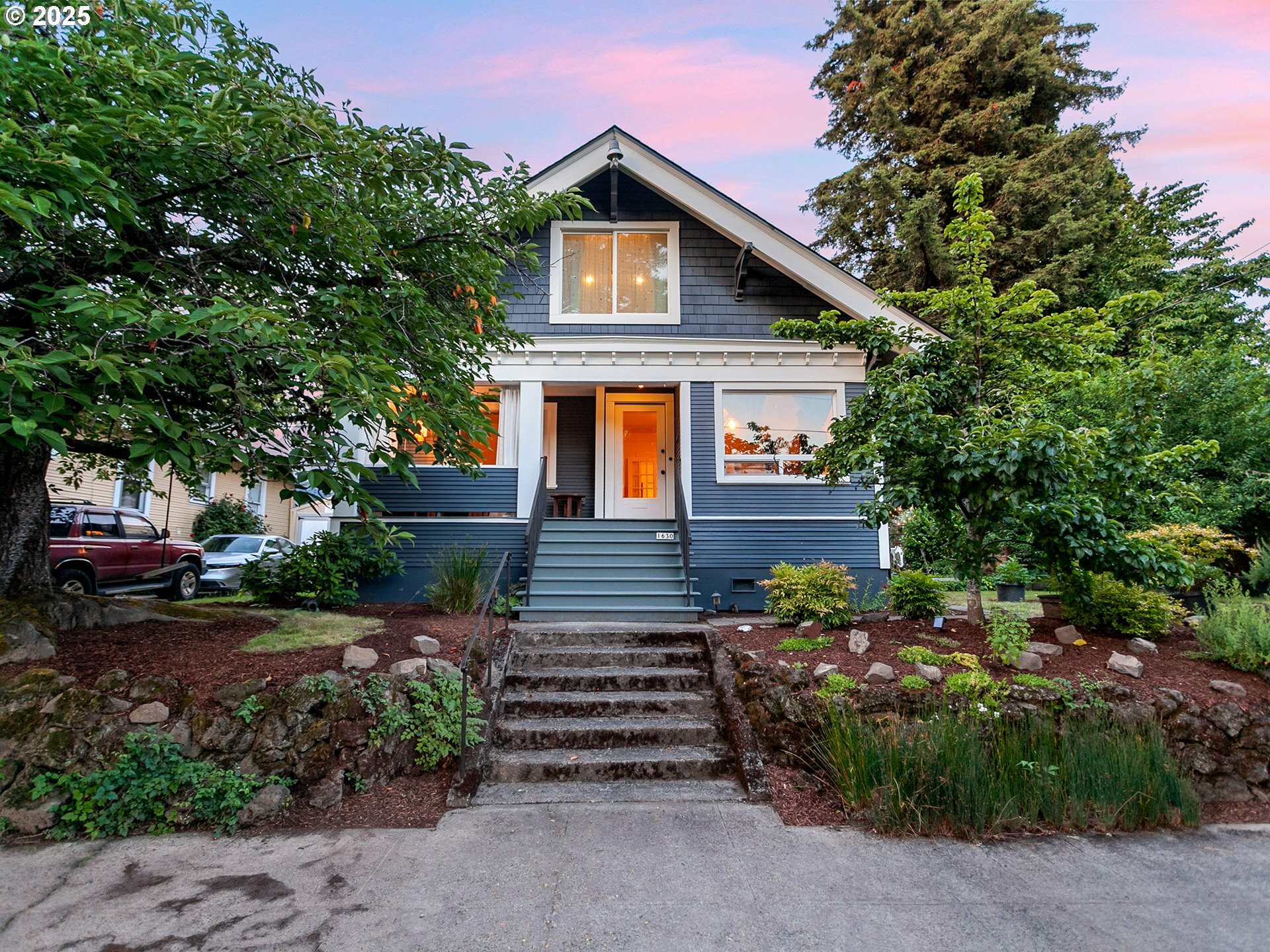 1630 SE 46th Ave  Portland OR 97215 photo