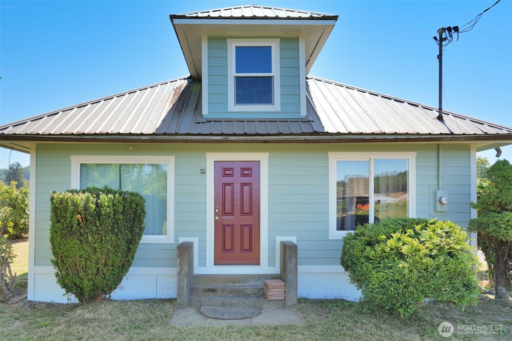 Property Photo: 2001 Heckard Road WA 98577