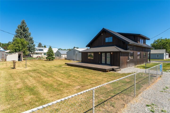 Property Photo: 110 Morrow Street WA 98830