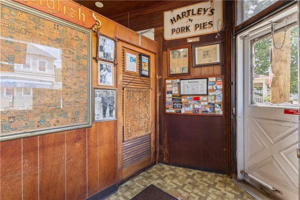 Property Photo: 871 Smithfield Avenue RI 02865