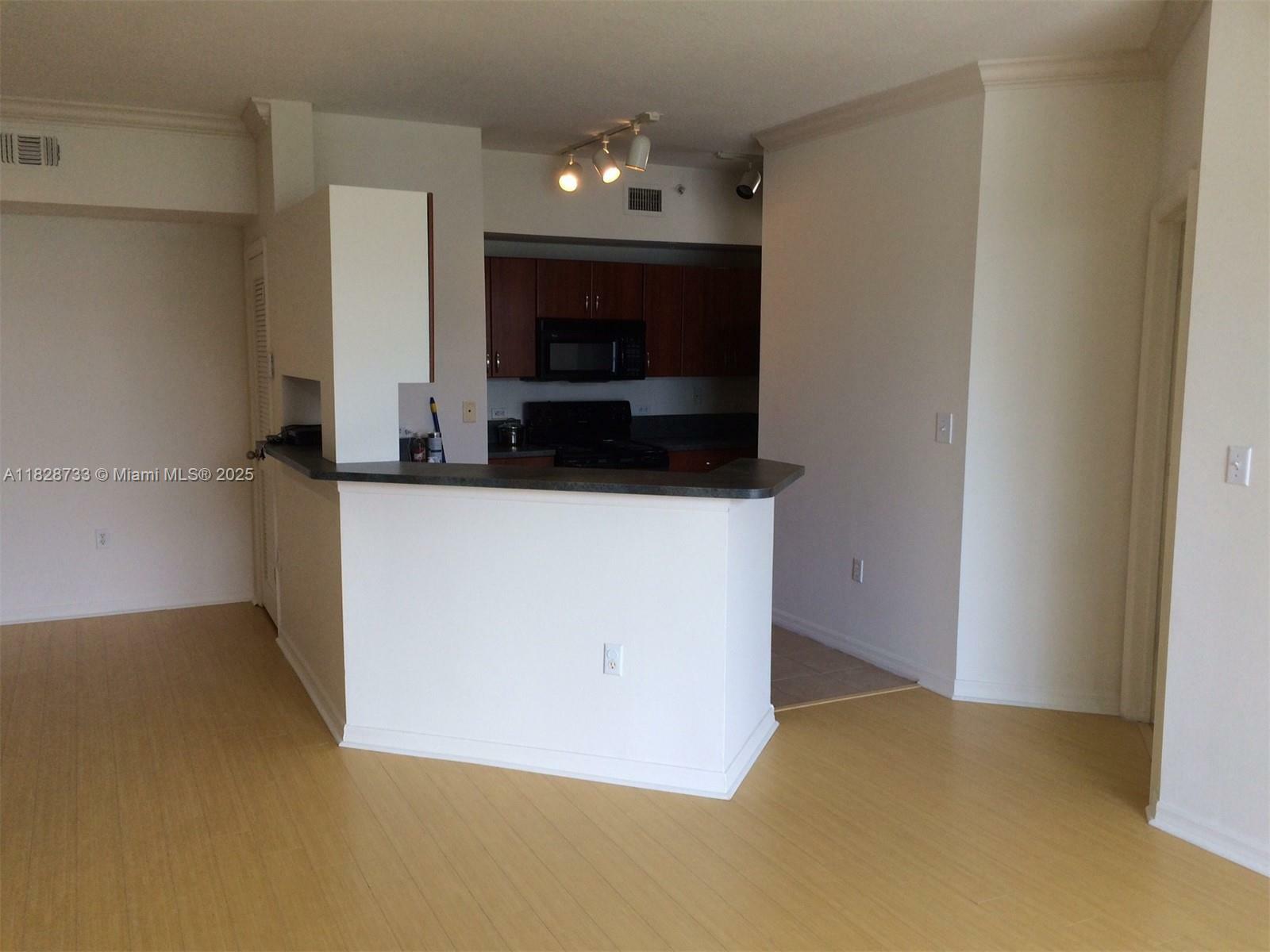 Property Photo:  9172 Collins Ave 402  FL 33154 