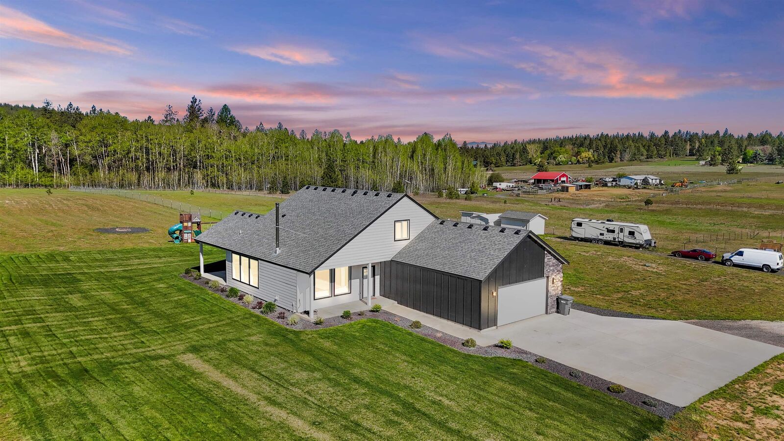 Property Photo: 32715 N Elk Chattaroy Rd WA 99003