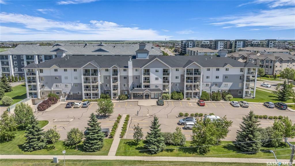 303 Lowe Road 105  Saskatoon SK S7S 1P2 photo