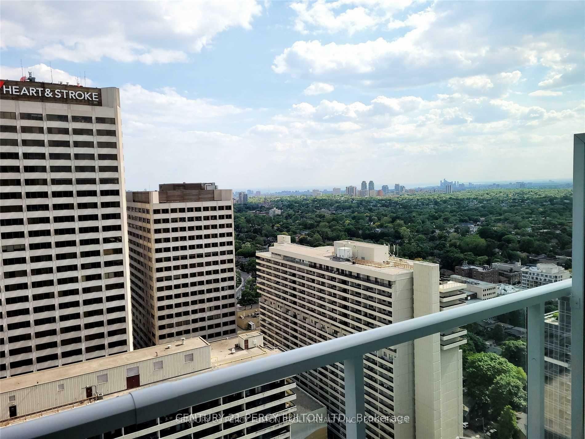 33 Helendale Avenue 2708  Toronto ON M4R 0A4 photo