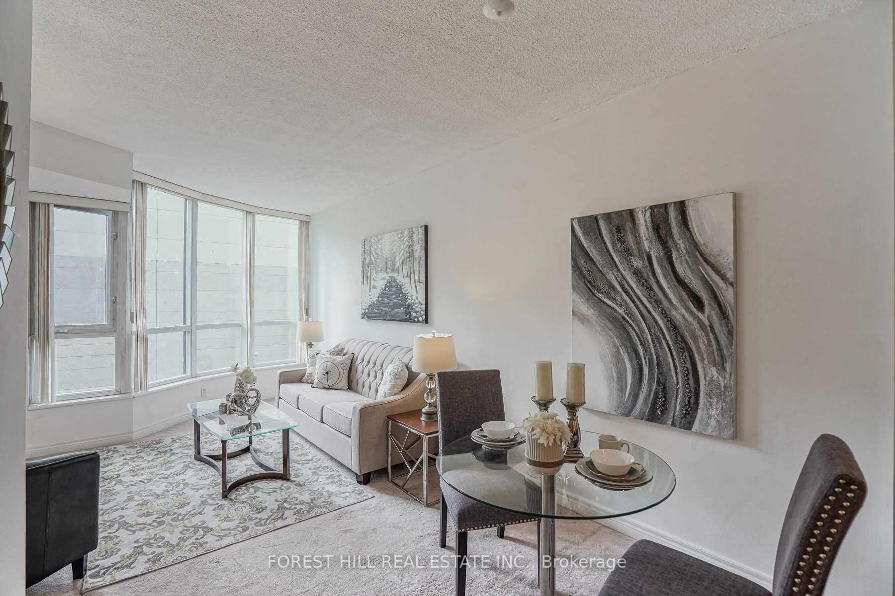 Property Photo: 55 Bloor Street E 605 ON M4W 3W6