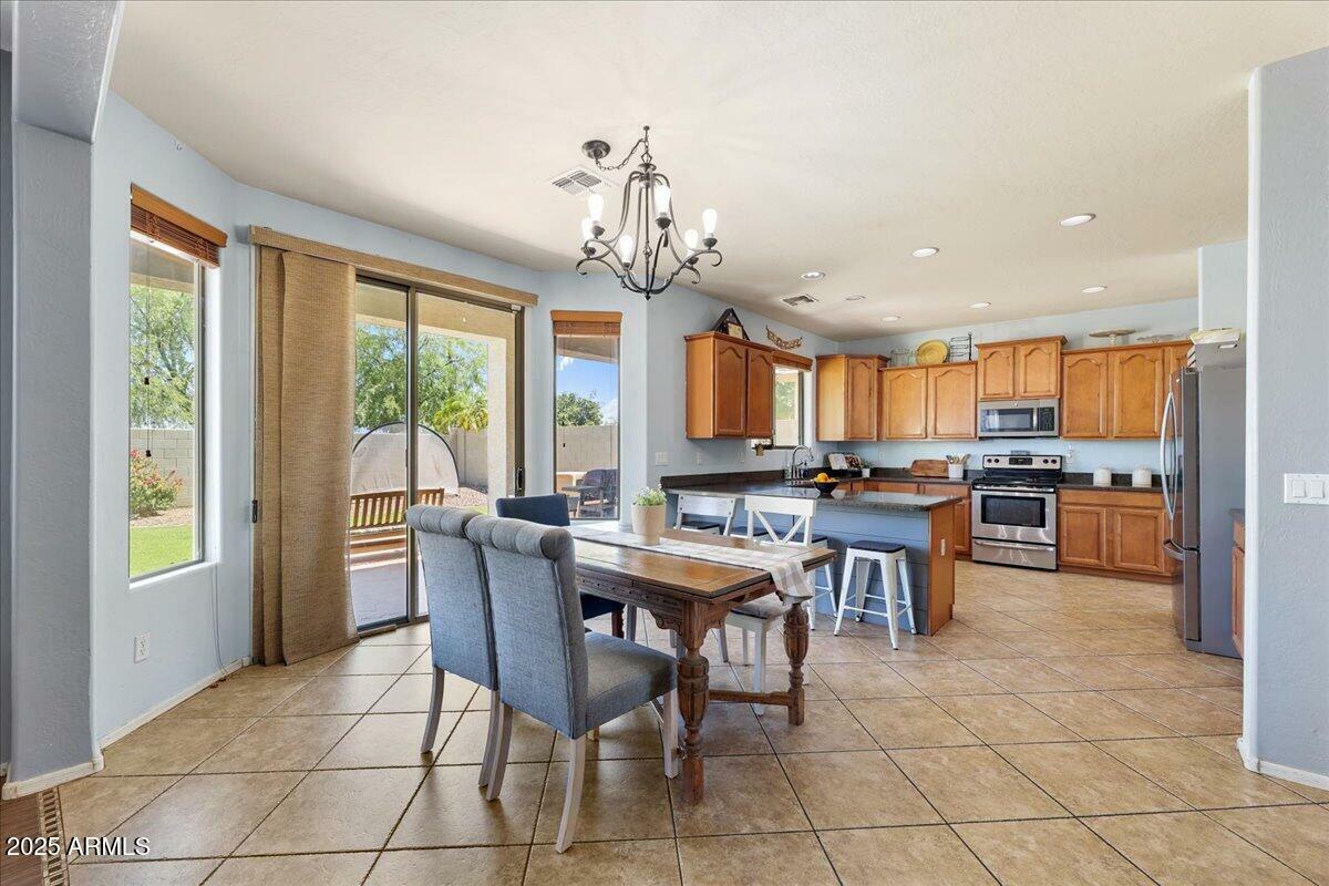 Property Photo: 3126 E Silversmith Trail AZ 85143
