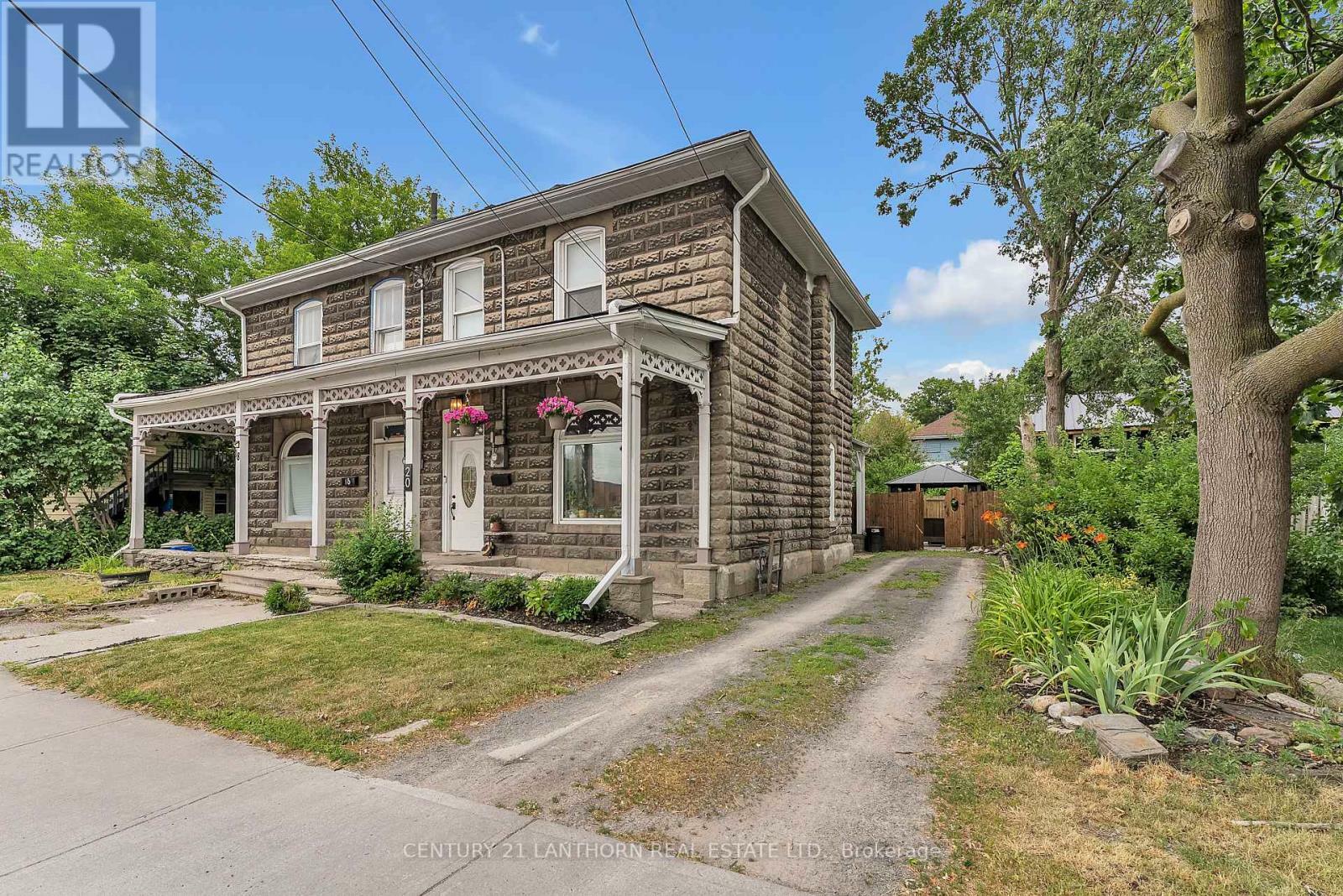 Property Photo:  20 Everett Street  ON K8P 3J9 