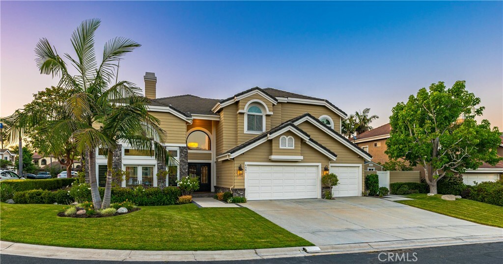 6561 Horseshoe Lane  Huntington Beach CA 92648 photo