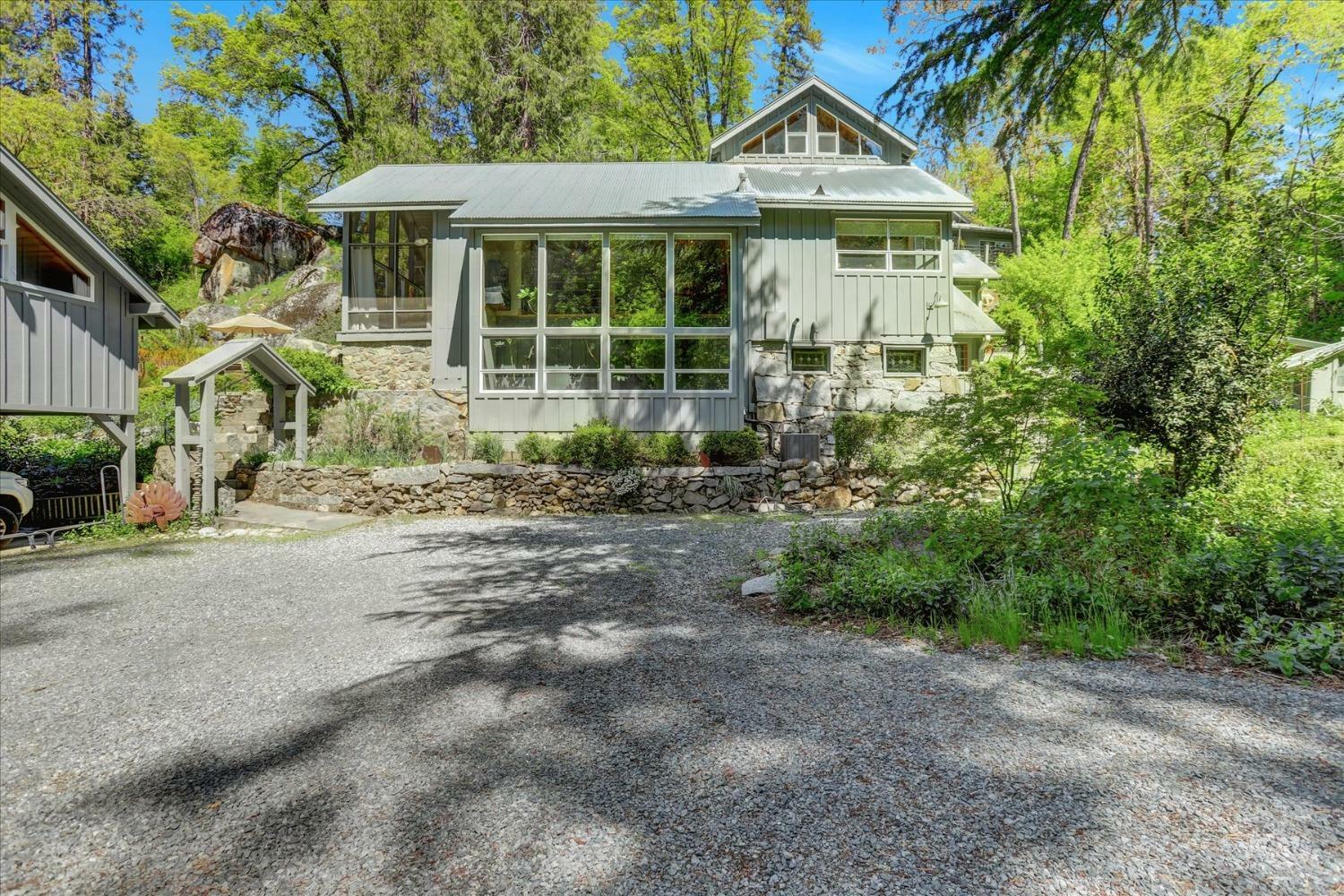 Property Photo:  506 Bridge Street  CA 95959 