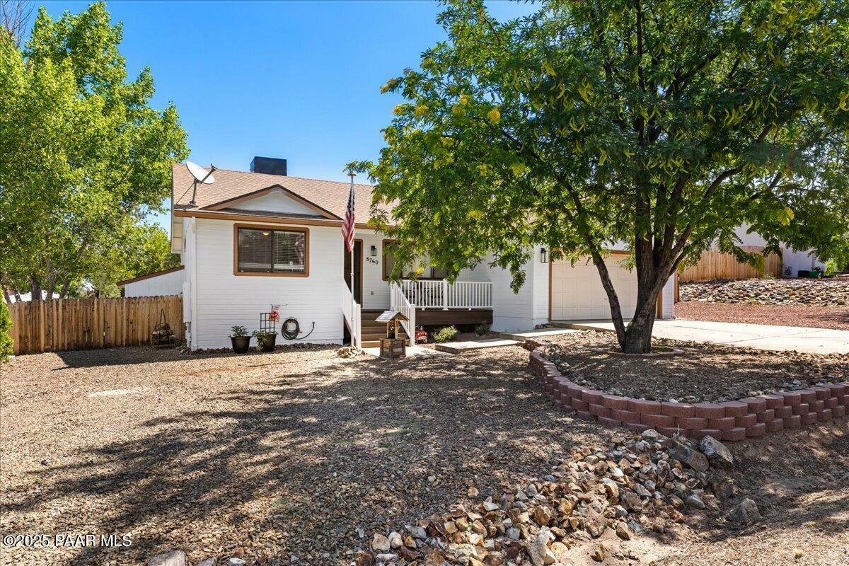 Property Photo: 8760 E Volcano Drive AZ 86314
