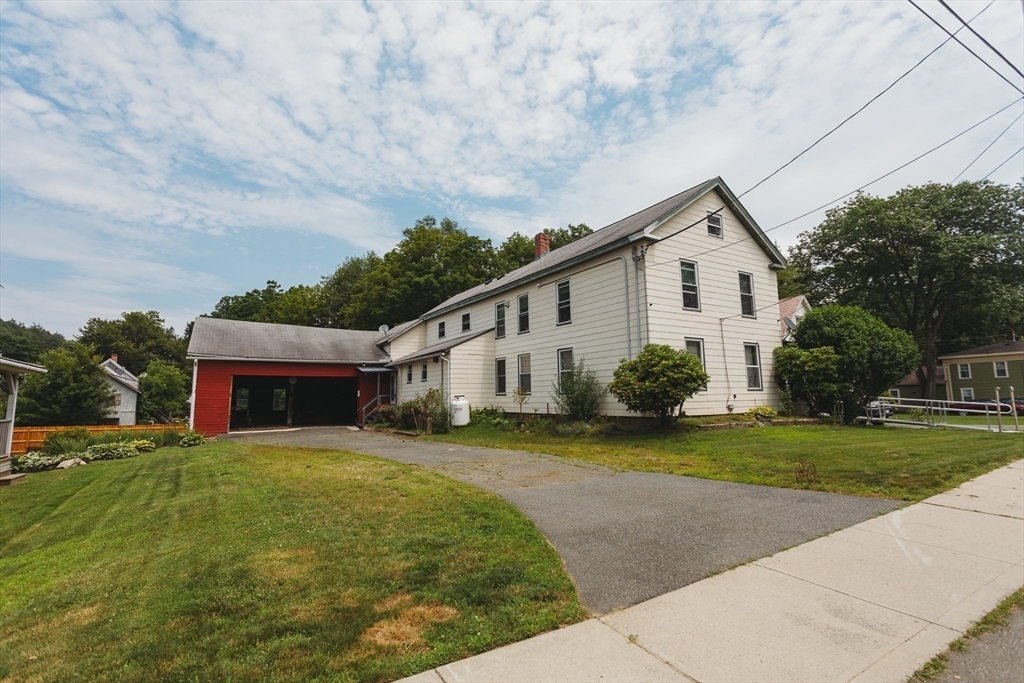 Property Photo: 16 Green St MA 01370