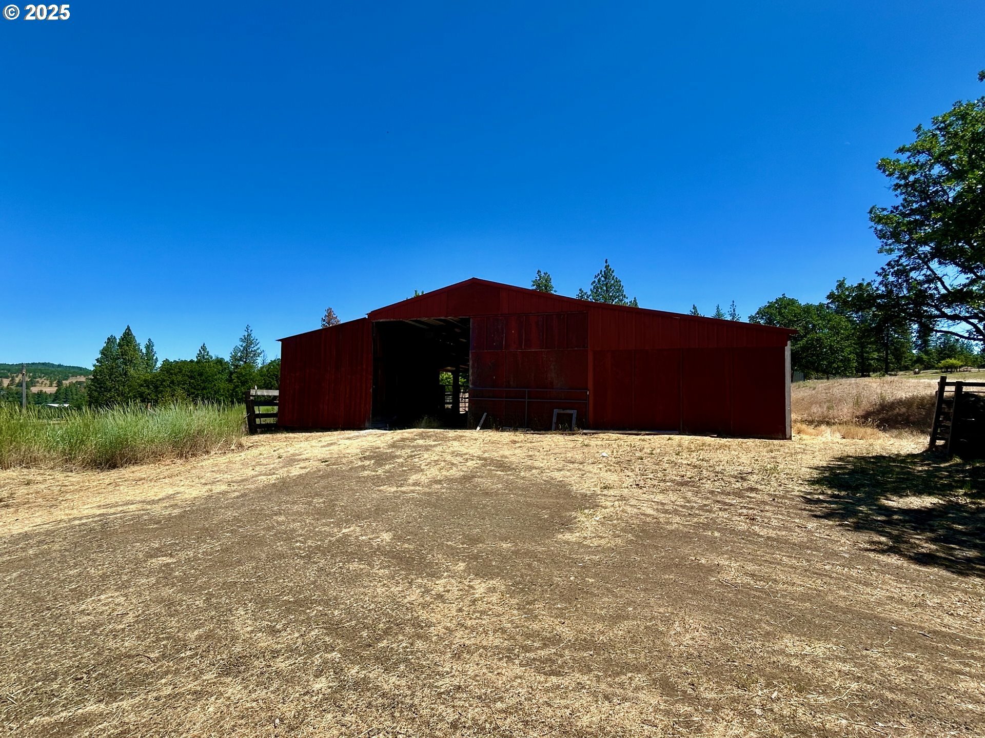 Property Photo: 195 Woodland Rd WA 98620