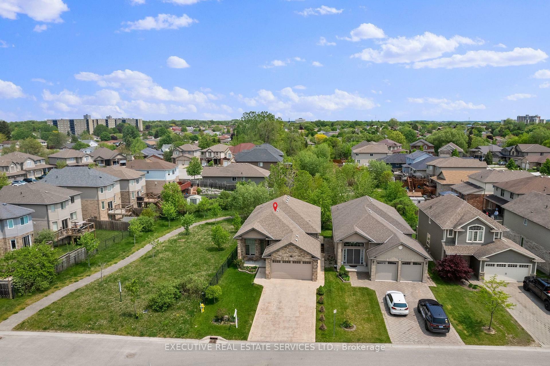 Property Photo:  2884 Devon Road  ON N6E 0A4 