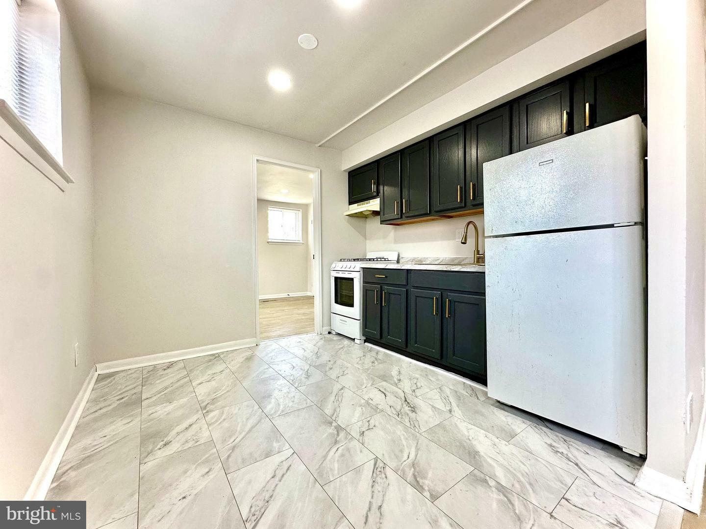 Property Photo:  4411 Sheffield Avenue 4411-2  PA 19136 